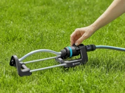 Firkantspreder 90-220m2 uv-og frostsikker-Gardena Discount
