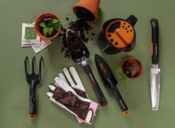 FRØ OG PLANTESKJE SOLID-Fiskars Clearance