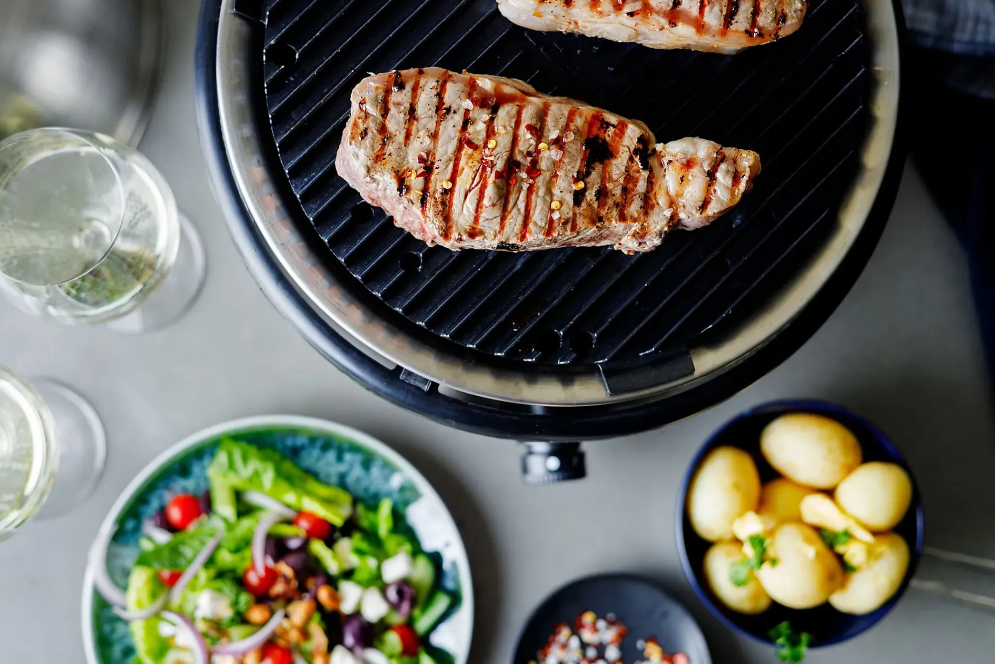 Grill Premier+ gass 30 mBar-Cobb New