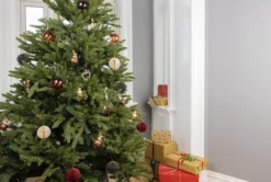Juletre Hege 490ledlys 180cm- Outlet