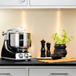 Kjøkkenmaskin Assistent black diamond AKM6230BD-Ankarsrum Clearance