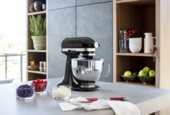 KJØKKENMASKIN SORT 4,8L ARTISAN MED VIPPEHODE-Kitchenaid Hot
