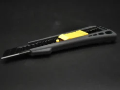 Kniv cutter 18mm soft-Ironside Online