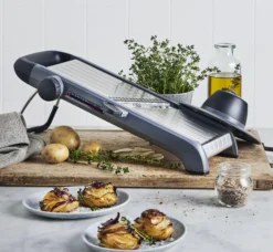 Mandolinjern Chef 2.0-Oxo Clearance