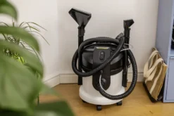 Møbel- og tepperenser SE 4 Plus-Kärcher Discount