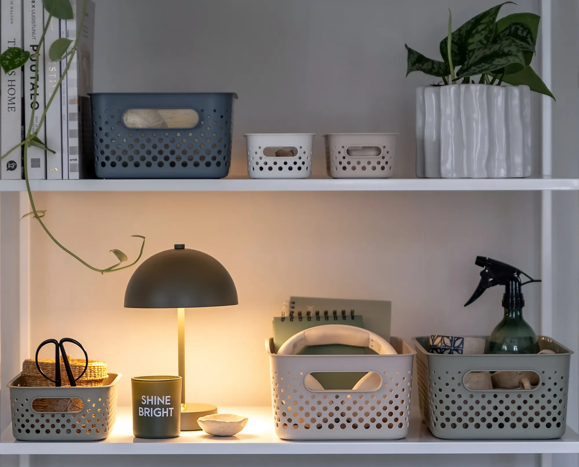 Oppbevaringsboks en Essence Slim-Smartstore Outlet