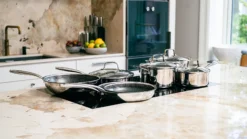 Sautépanne Premium 3-Ply 24cm med Keramisk Hybridbelegg-Invite Outlet