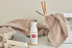 Sitronrens flekkfjerner skumspray av naturlige oljer 115ml-På stell Hot